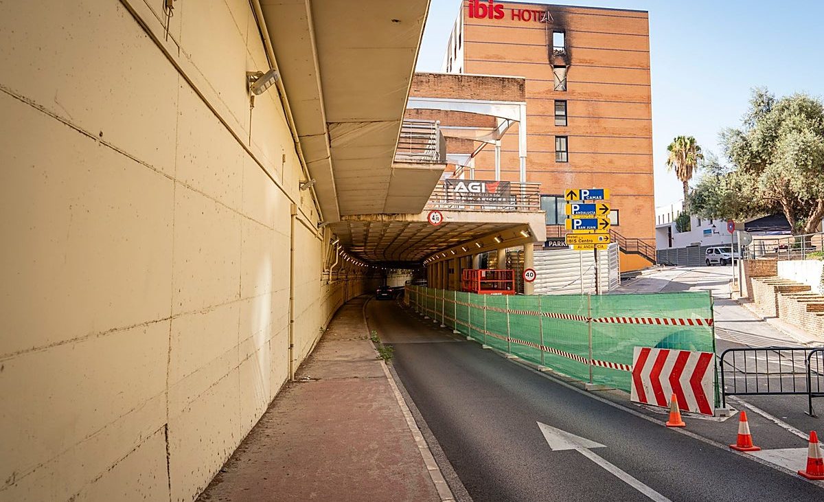 Todo listo para el derribo del hotel Ibis de Málaga, que durará dos meses – Diario Sur