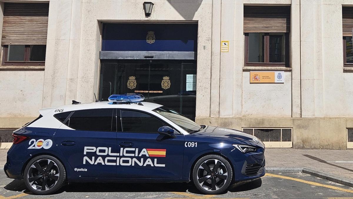 Cuatro detenidos en Murcia por la presunta adopción ilegal de una niña de 2 años – La Vanguardia