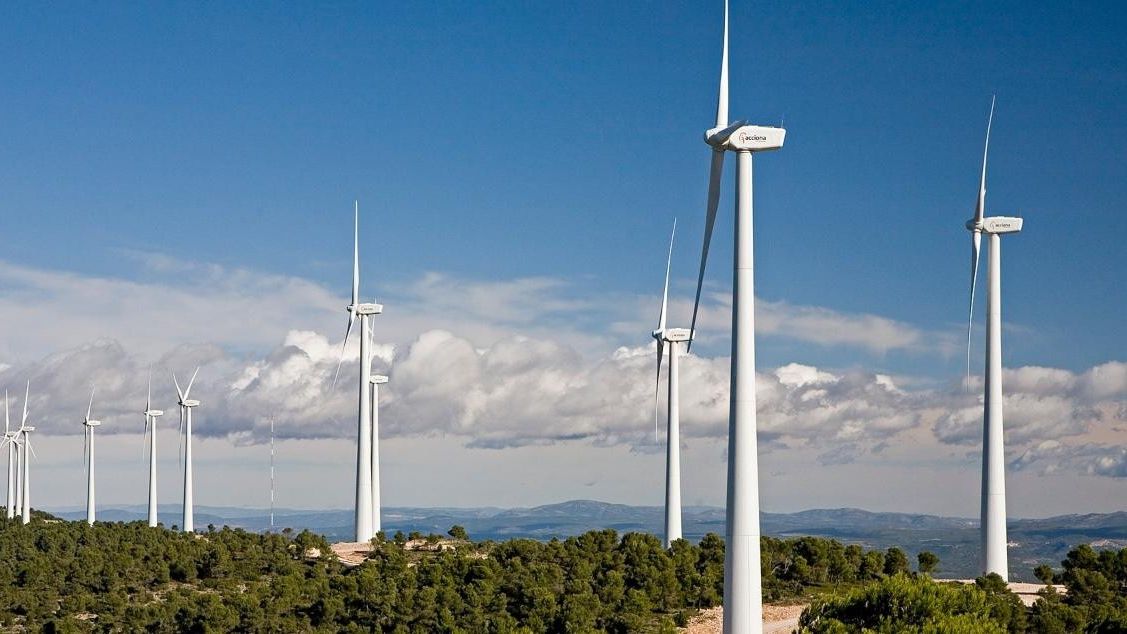 Una coalición del ‘no a todo’ impugna el plan catalán de renovables pese al retraso de la autonomía – Crónica Global