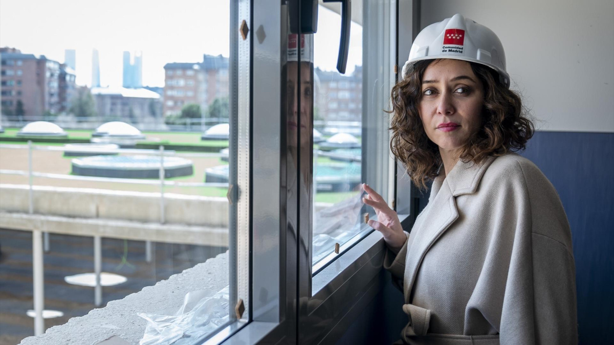 Historia de un ático: tres mentiras de Ayuso, dos pelotazos inmobiliarios del novio y un consejero señalado – publico.es