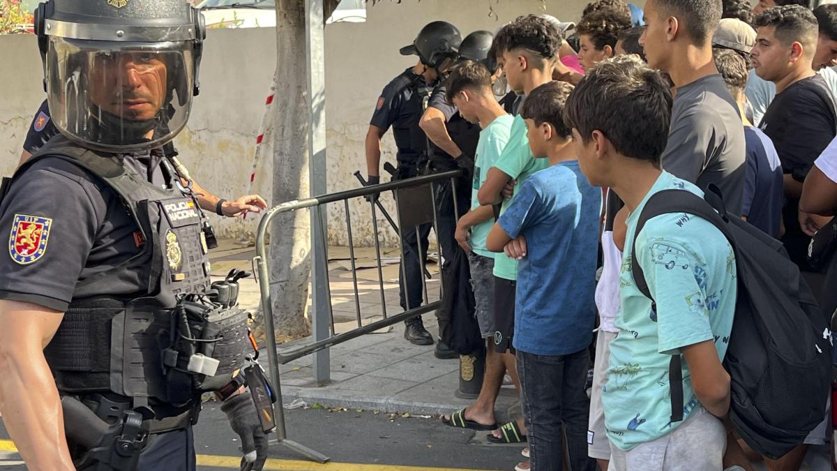 Castilla y León, Extremadura y Aragón plantarán la reunión de Infancia sobre Ceuta – La Vanguardia