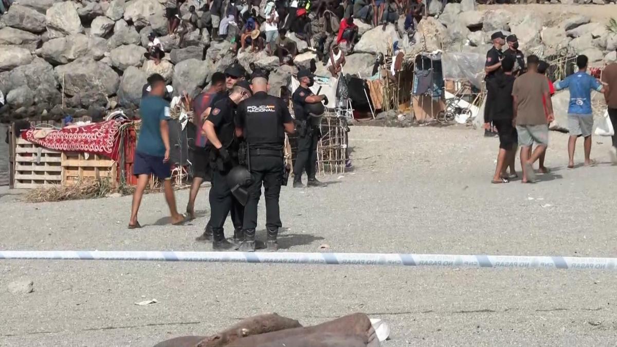 Madrid y Rabat elevan la vigilancia en Ceuta ante los llamamientos en redes – La Vanguardia