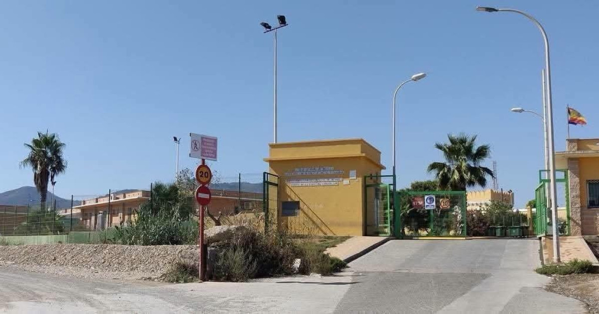 Melilla incorpora 100 camas y 100 colchones ignífugos al Centro La Purísima por el aumento de menores no acompañados – El Debate
