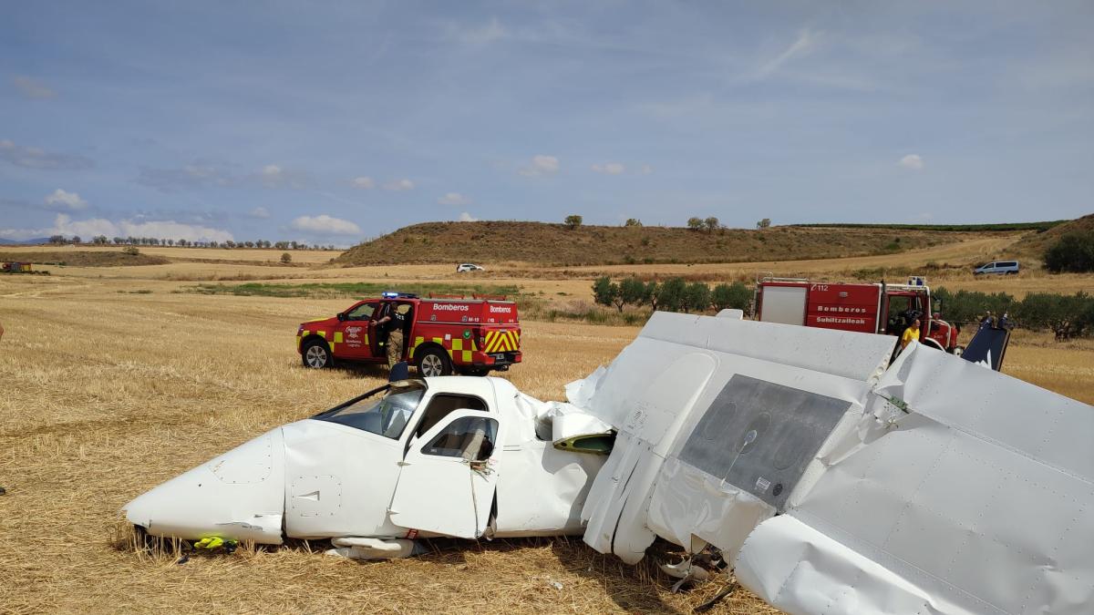 Dos heridos en un accidente de avioneta en un campo de cereal de Viana – Diario de Navarra