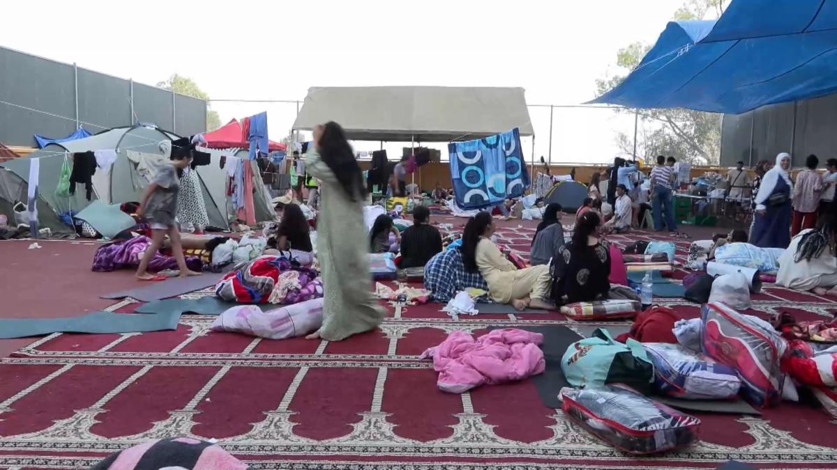 El Ministerio de Infancia trabaja en la acogida de 500 niñas migrantes para sacarlas de las calles de Ceuta – La Vanguardia
