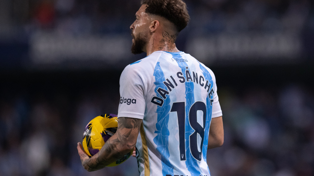 El lateral izquierdo, el último foco del Málaga – MARCA