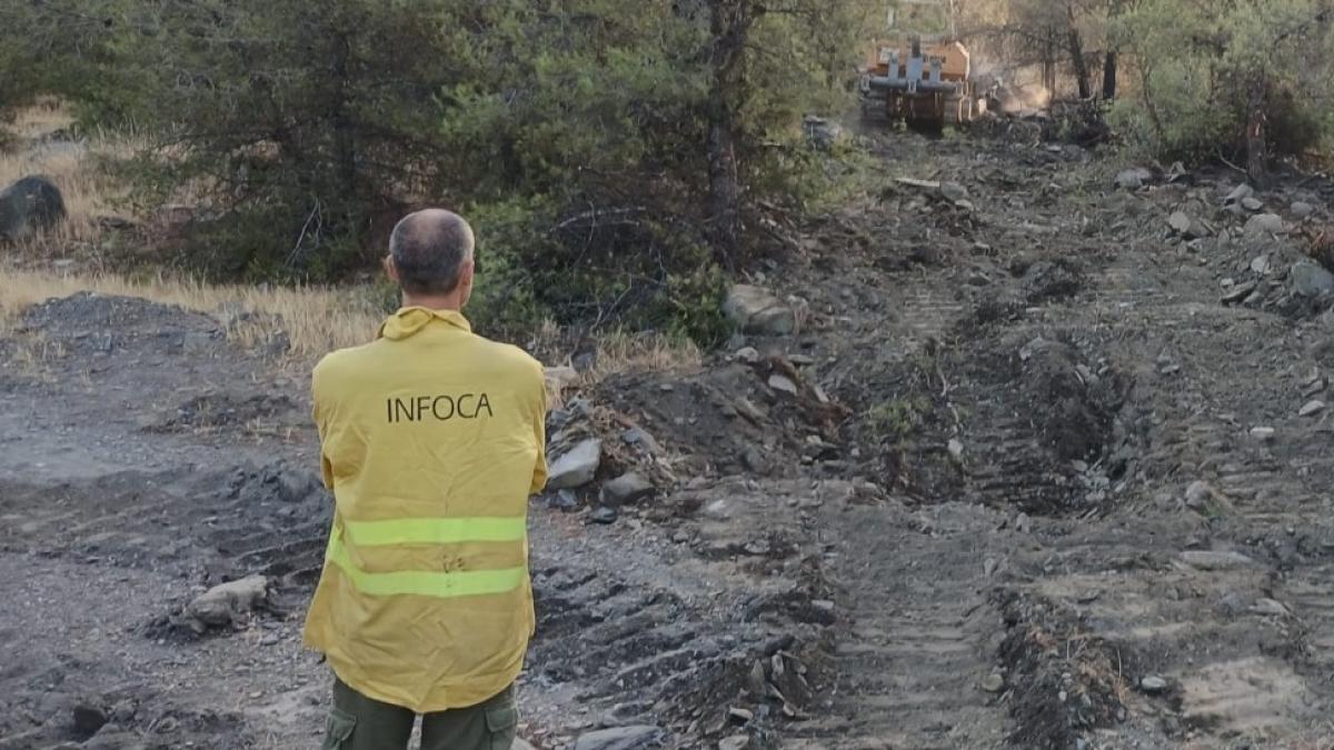 Almería vuelve a arder mientras Andalucía afronta otro día de riesgo extremo de incendios – La Vanguardia