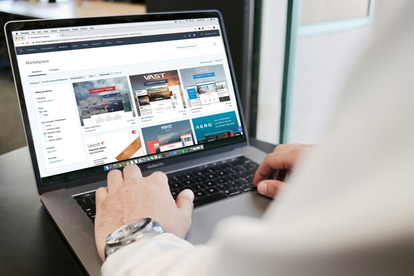 He comprado online porque en mi pueblo cada vez hay menos tiendas…. y siento que el proceso agota: es como horas extra de trabajo
