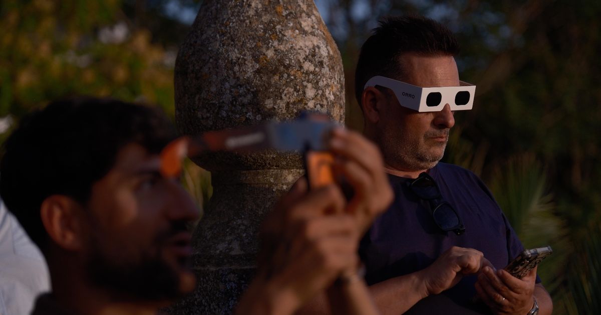 Siete personas, una de ellas menor, atendidas en urgencias oftalmológicas en Málaga tras el eclipse solar – malagahoy.es