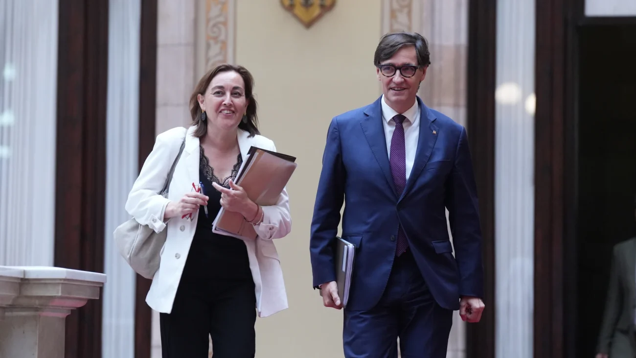 La ley sobre compra especulativa vulnera la Constitución y el Estatut de Cataluña, según el Consejo de Garantías – La Razón