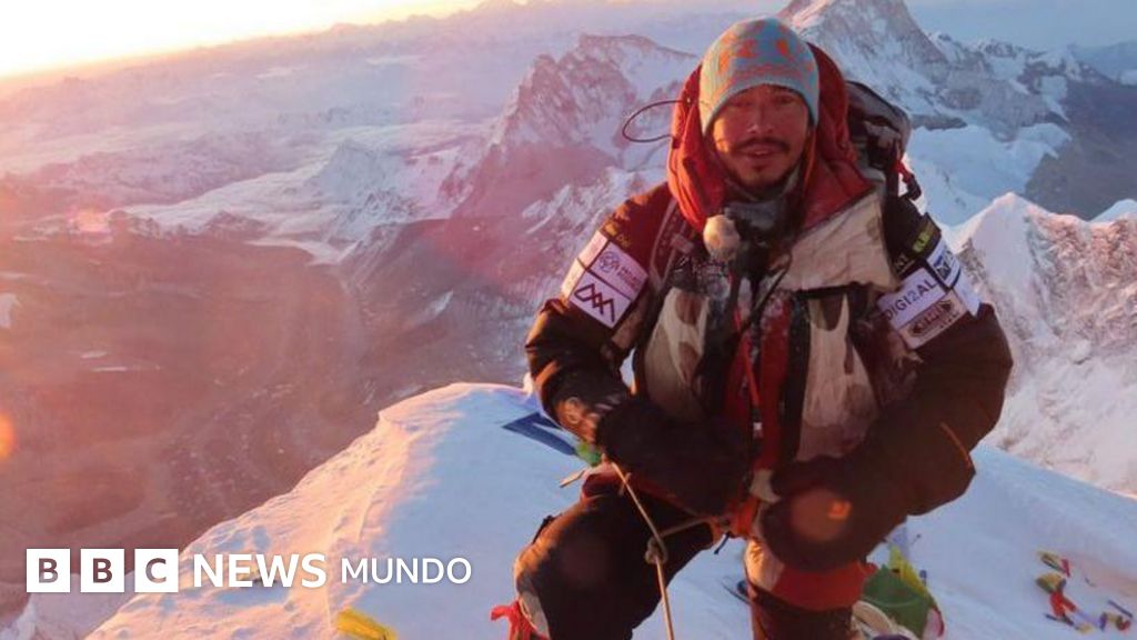 Muere en una avalancha Nirmal Purja, el alpinista que conquistó las 14 montañas más altas del mundo