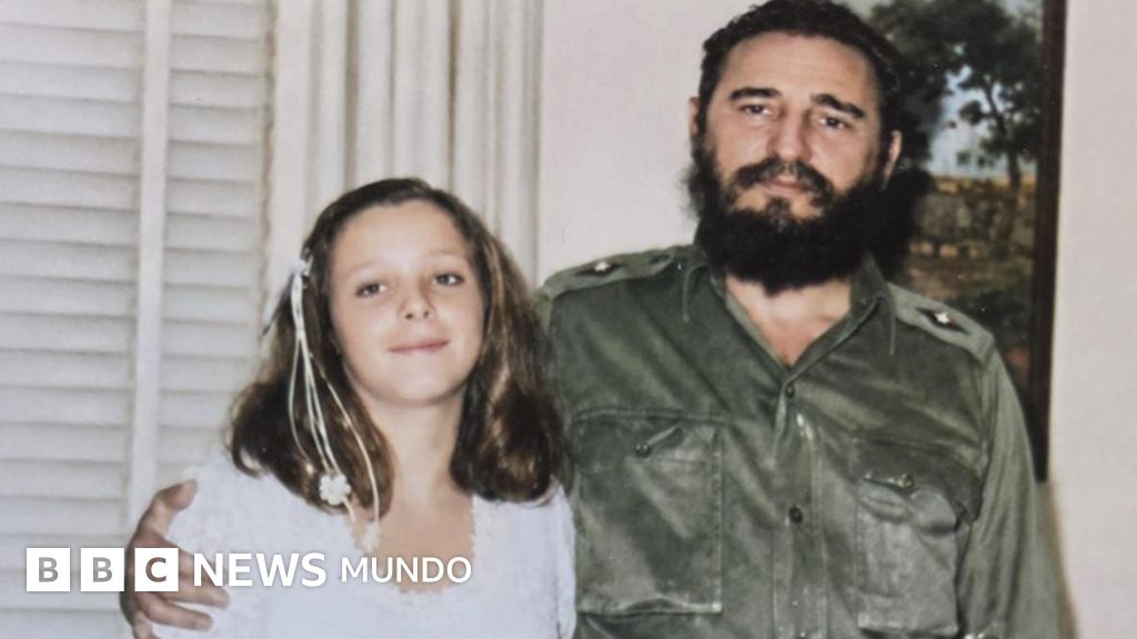 «Una vez me regaló un muñeco vestido de él mismo»: Alina Fernández, la hija rebelde de Fidel Castro, el hombre al que nunca quiso llamar papá