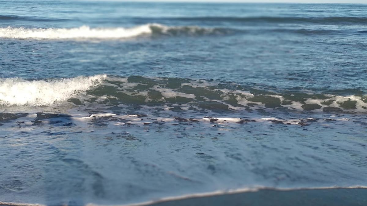 Málaga rompe un récord histórico: el mar pasa de los 29 grados a marcar 15,9 en una semana – Cadena SER