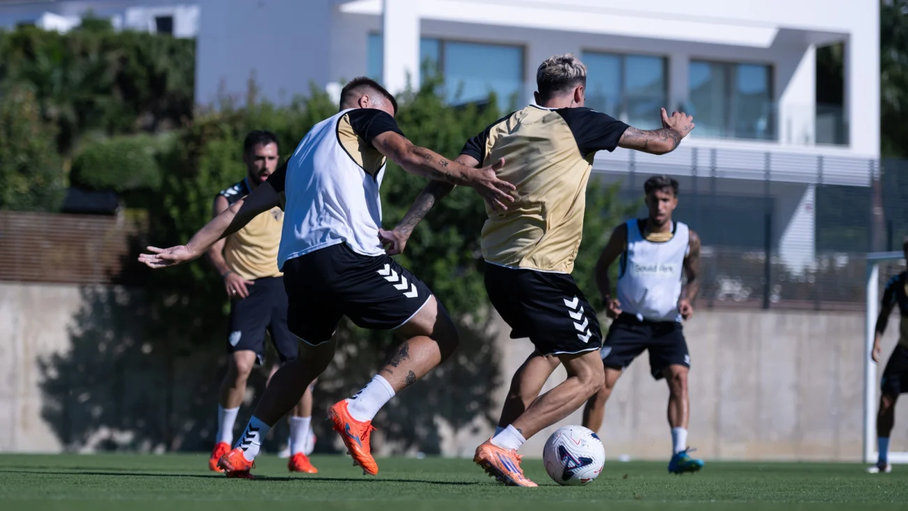 Juanpe, novedad de la sesión matinal de jueves en el Málaga CF – Radio Marca Málaga