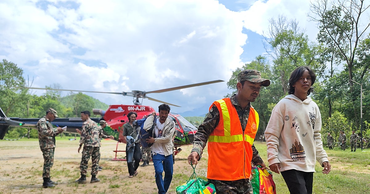 El lodo asfixia toda esperanza en Nepal