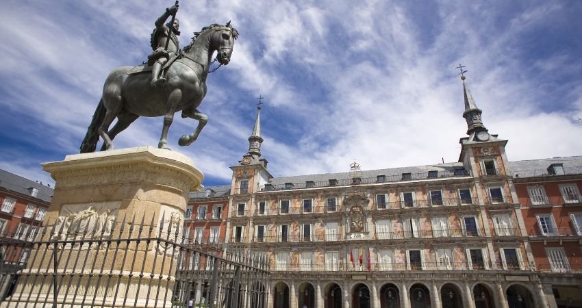 Madrid supera los 10.000 millones de euros de gasto turístico internacional en el primer semestre de 2026 – Ayuntamiento de Madrid