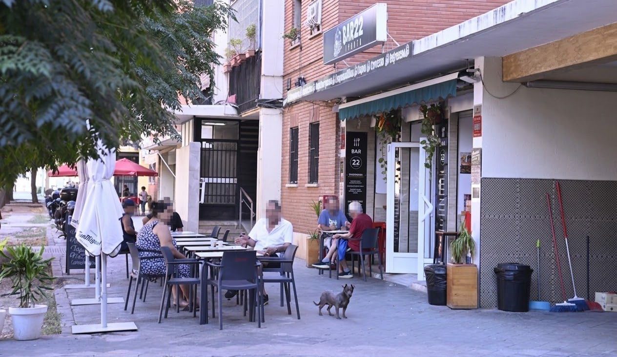 Otro crimen en Valencia: detenida una mujer por el apuñalamiento mortal de un hombre en la terraza de un bar – Las Provincias