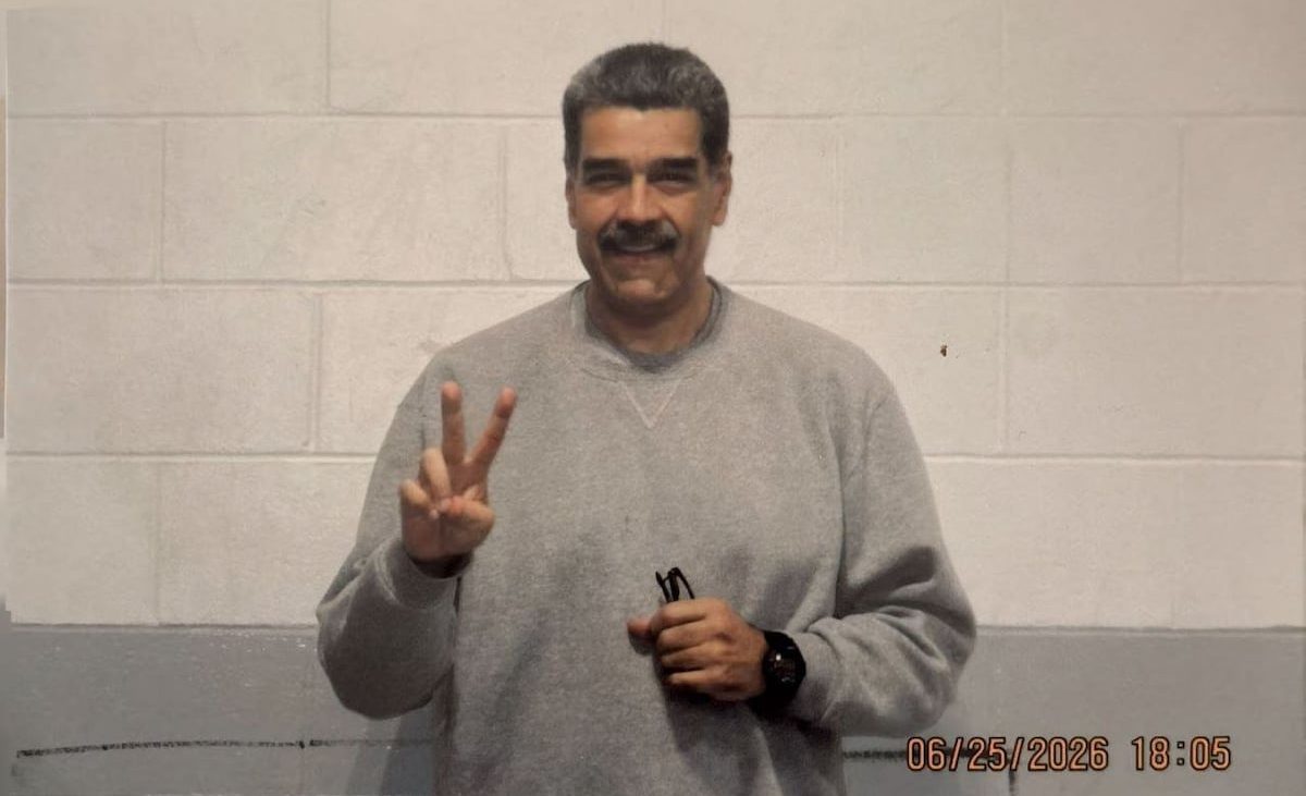 Nicolás Maduro difunde sus primeras imágenes en la cárcel de Nueva York: “Quiero que sepan que estamos firmes”