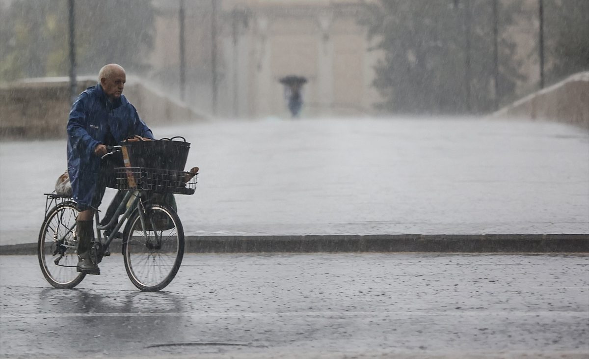 El Ayuntamiento de València cierra parques y jardines por la alerta naranja por lluvias y tormentas – Valencia Plaza