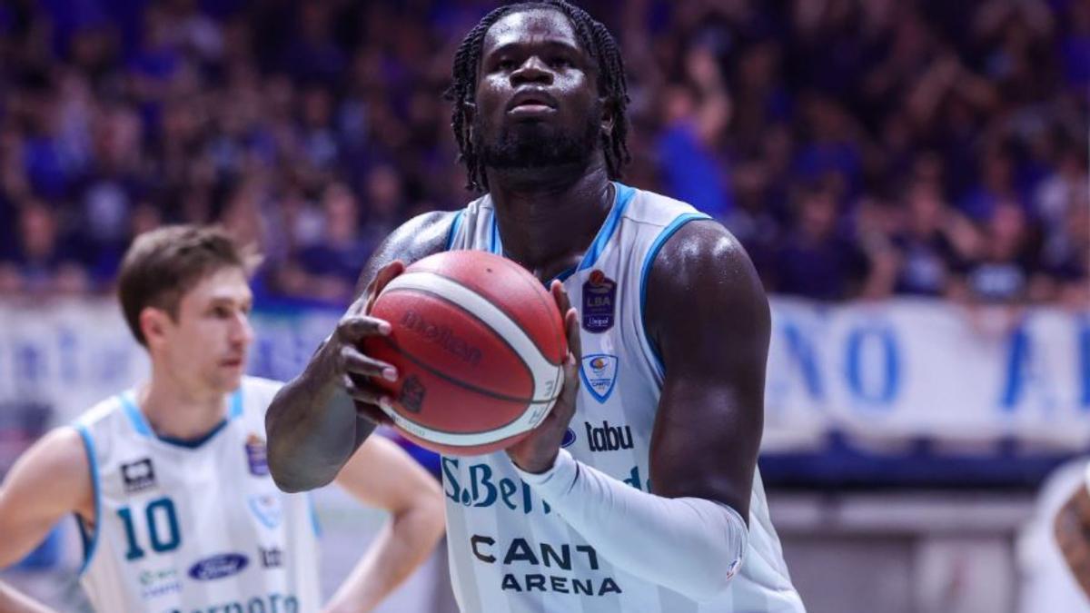 ¡Oficial! El Valencia Basket ficha al pívot Oumar Ballo – Superdeporte