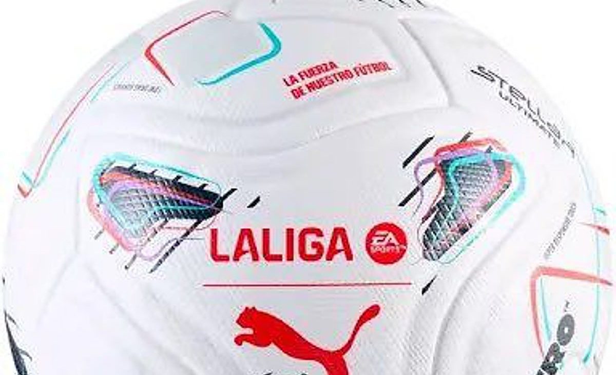 El Málaga estrenará el balón inteligente de LaLiga – Diario Sur