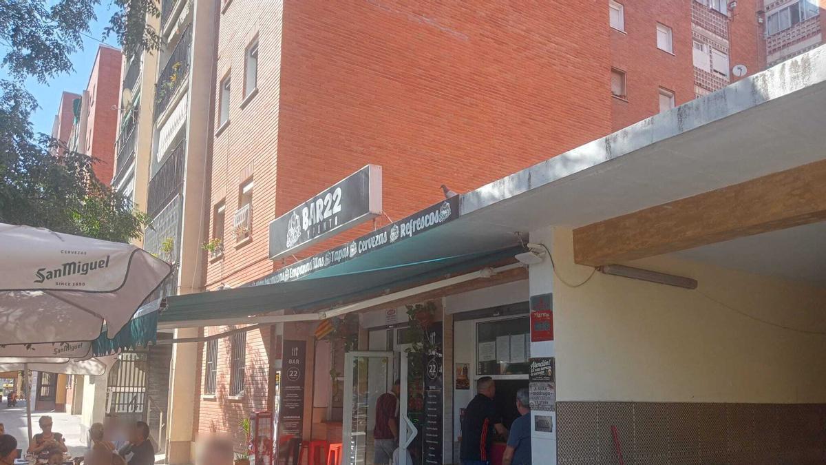 Una mujer mata a un hombre por estar con la expareja suya en un bar de València – Levante-EMV