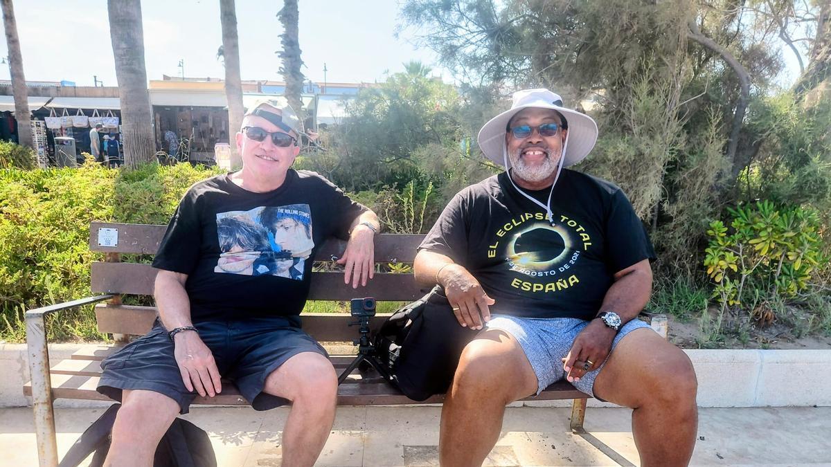 De EE UU e Inglaterra a València atraídos por la emoción del eclipse – Levante-EMV