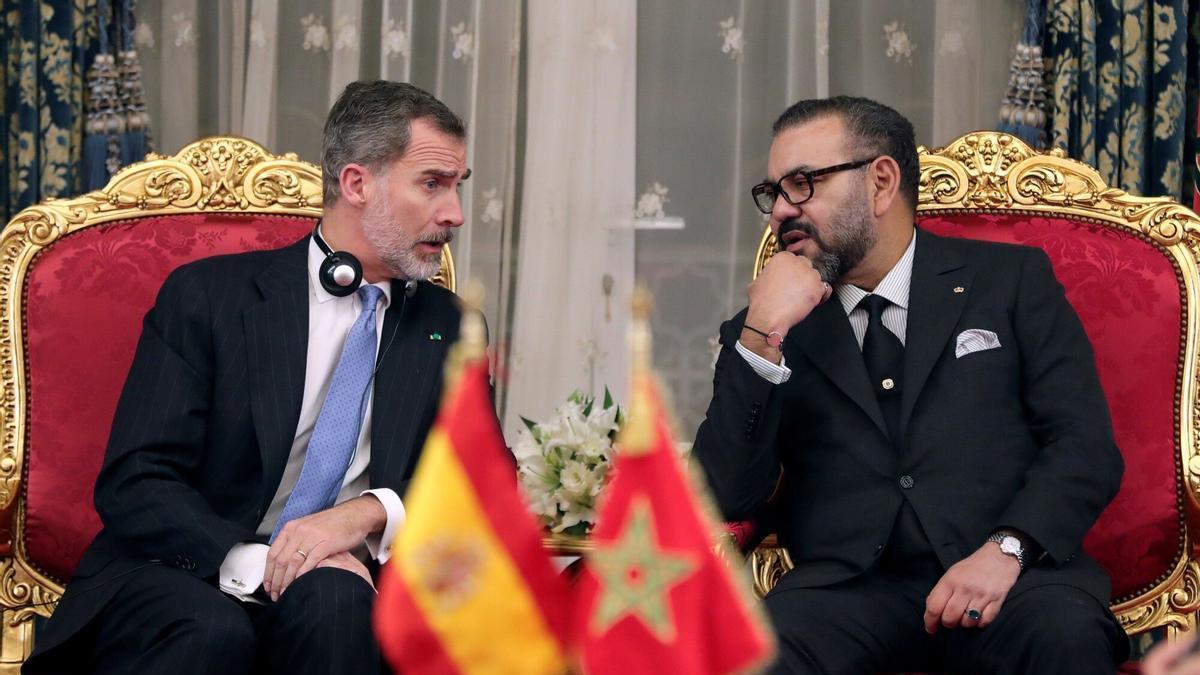 Felipe VI mantiene su intención de viajar a Ceuta y Melilla, una visita delicada pendiente del encaje diplomático – El Periódico