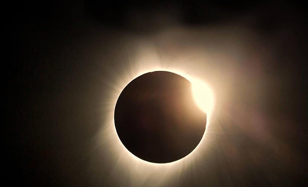 Estas son las horas por provincias en las que podrás ver el eclipse solar desde Andalucía de este miércoles 12 de agosto – Diario Sur