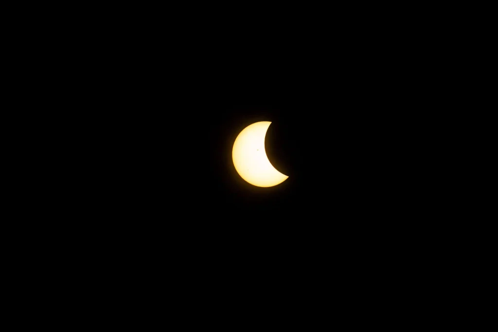 El eclipse solar en Andalucía: horarios, mejores miradores y consejos de la DGT – moncloa.com