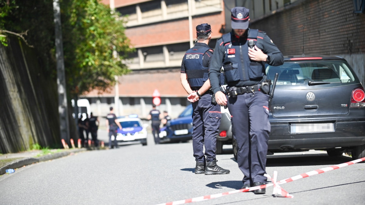 Nueve agentes de la Ertzaintza heridos y 14 detenidos tras varios altercados en el País Vasco – El Independiente