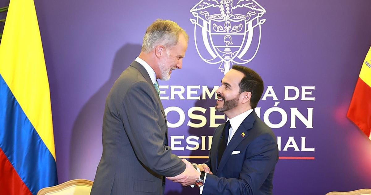 De la Espriella cita a Adolfo Suárez en su discurso inicial como presidente de Colombia: «Puedo prometer y prometo»