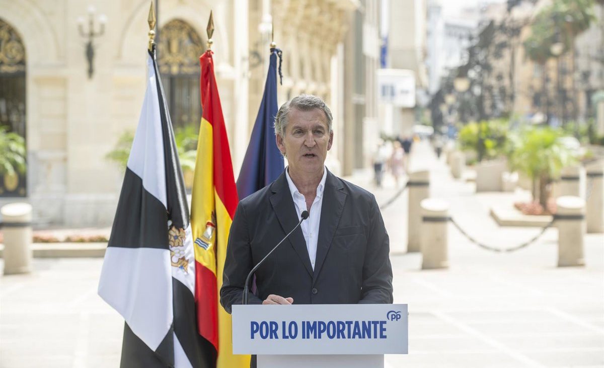 Feijóo reclama al Gobierno sensibilidad con Ceuta: «Nadie es capaz de entender la indolencia ante este caos»
