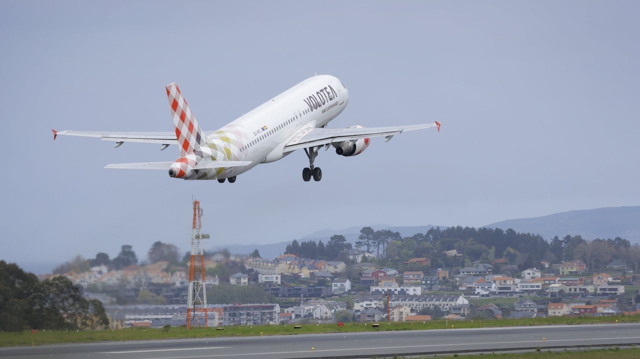 Volotea operará los vuelos de A Coruña con Málaga, Valencia, Bilbao, Sevilla y Alicante – La Voz de Galicia