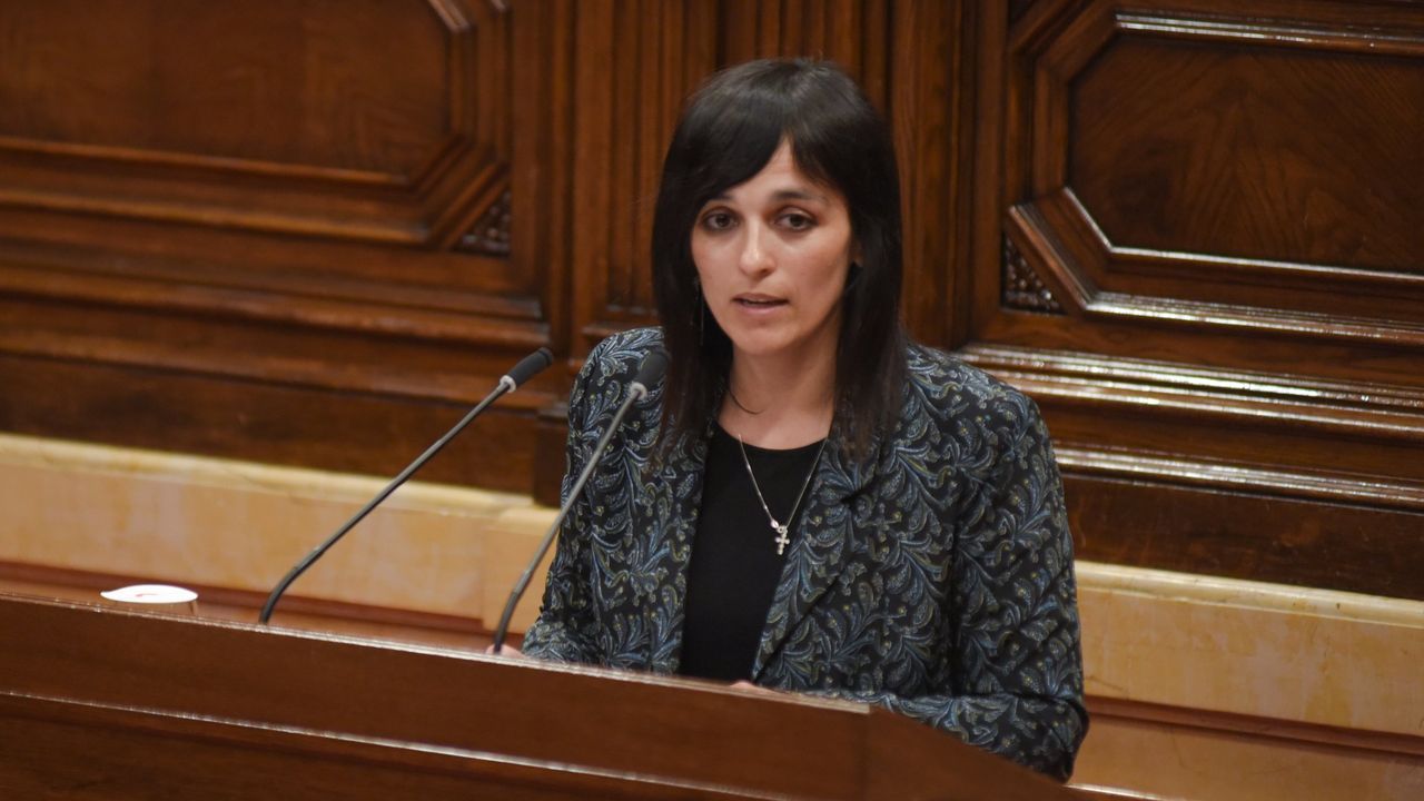 Antifraude de Cataluña abre expediente por la contratación de la hija de la líder de Aliança Catalana como policía local – La Voz de Galicia