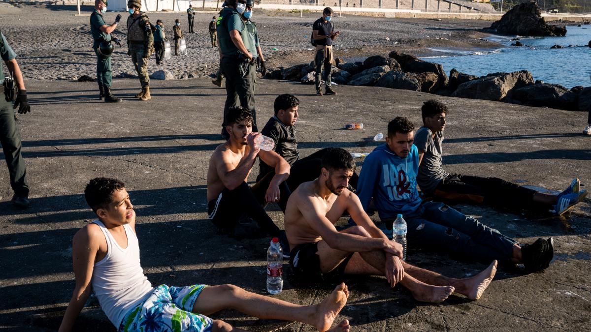 De Canarias y la ruta atlántica a Ceuta: por qué la vía mediterránea se ha convertido en la principal puerta de entrada a España – El HuffPost