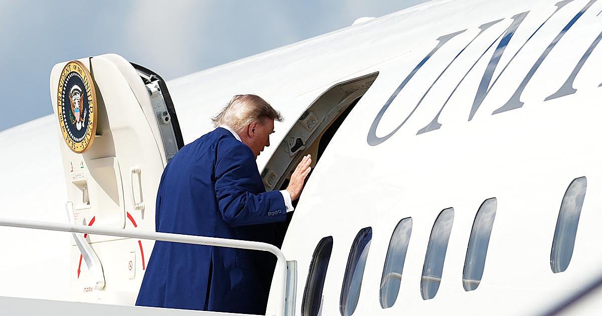 Trump se camufló en un camión de catering para abandonar el Air Force One por una amenaza iraní durante la cumbre de la OTAN en Turquía